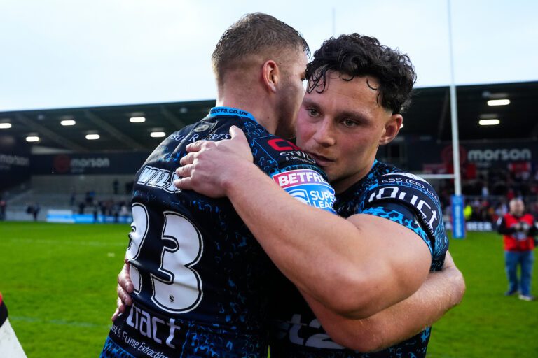 Hull KR out to dine on Lam