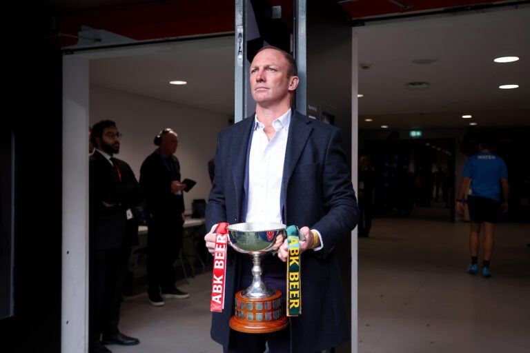 PVL goes into bat for London Broncos