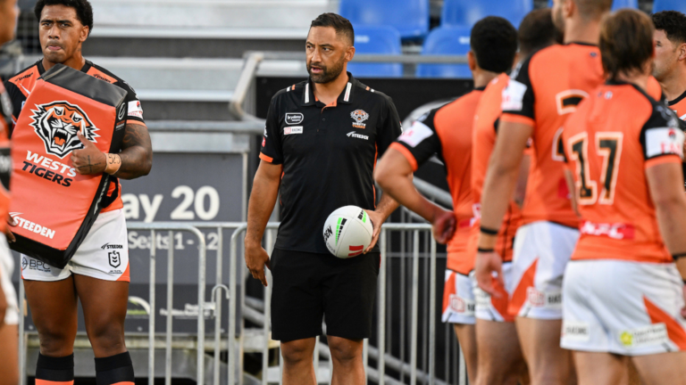 Benji Marshall extends at troubled Wests Tigers