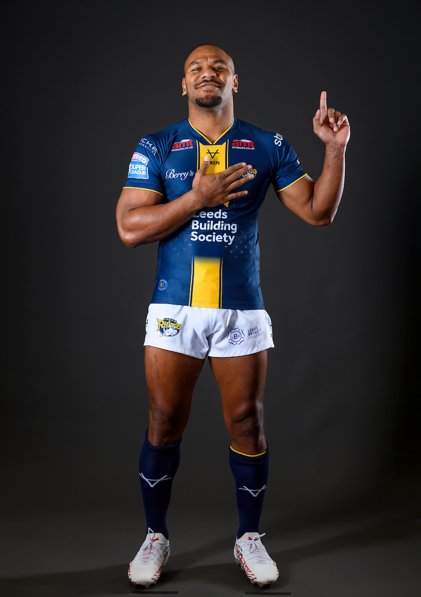 “So confusing” – Sivo gives his verdict on hybrid rugby