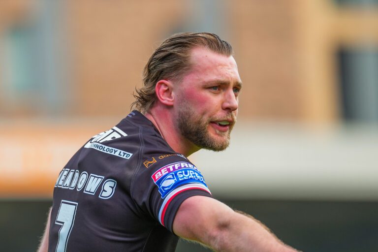 Picture by Olly Hassell/SWpix.com - 09/03/2024 - Rugby League - Betfred Super League Round 4 - London Broncos v Wigan Warriors - Plough Lane, Wimbledon, England - London's James Meadows