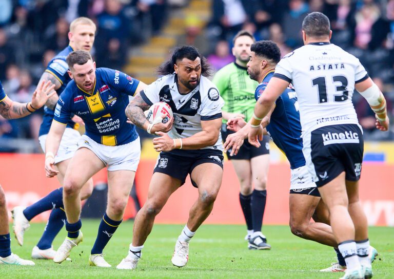 Hull FC 24 Leeds 16: What happens in Vegas stays there for Rhinos