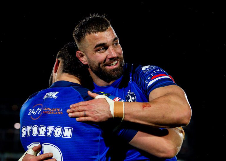 Wakefield 24 Leeds 14: Lights out for Rhinos cup campaign