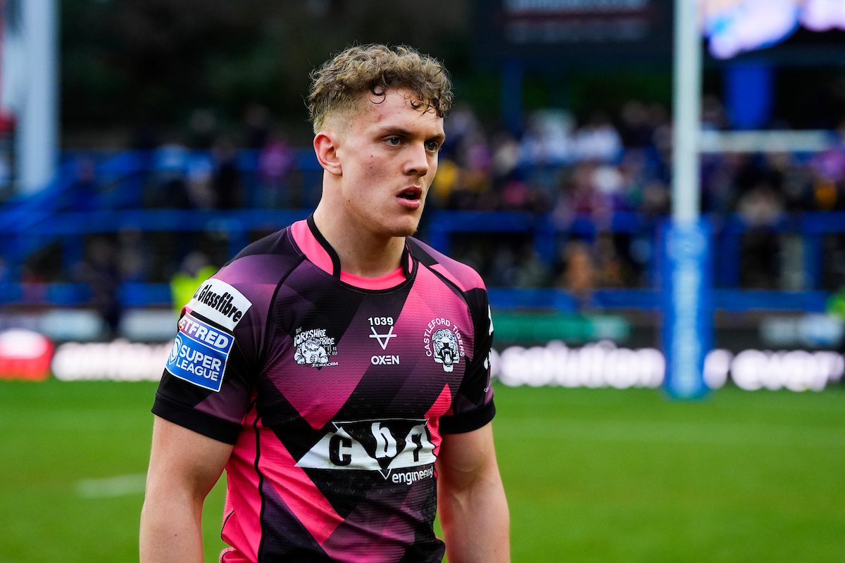 Castleford's Fletcher Rooney suffers injury