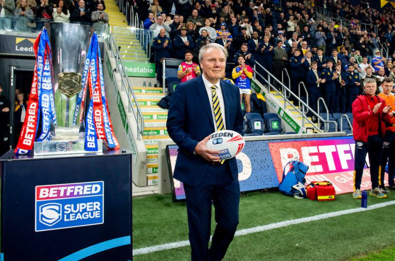 Picture by Allan McKenzie/SWpix.com - 27/09/2025 - Rugby League - Betfred Super League Eliminator - Leeds Rhinos v St Helens - AMT Headingley, Leeds, England - Gary Hetherington brings the match ball out to the match officials.