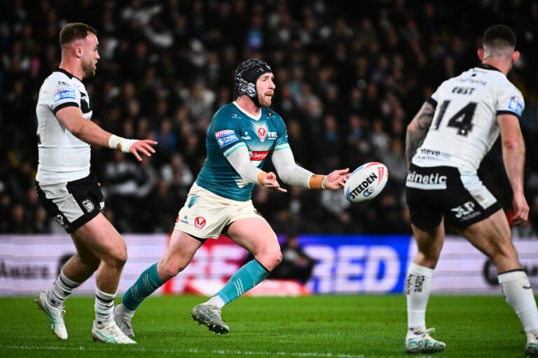 Hull FC 14 St Helens 24: More heartbreak for Cartwright