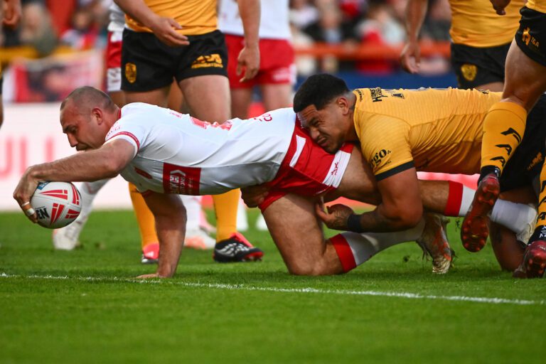 Hull KR 50 Castleford 6: Robins blitz bumbling Tigers