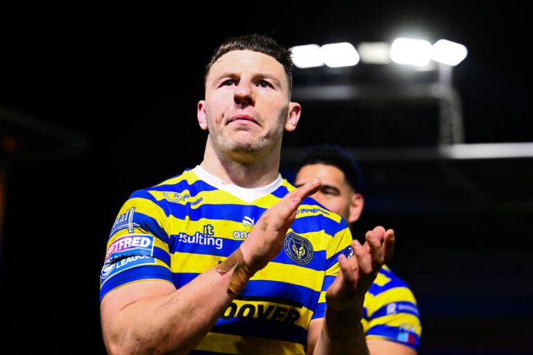 Picture by Olly Hassell/SWpix.com - 28/02/2026 - Rugby League - Betfred Super League Round 3 - Warrington Wolves v Wakefield Trinity - Halliwell Jones Stadium, Warrington, England - George Williams of Warrington celebrates their teams victory over Wakefield