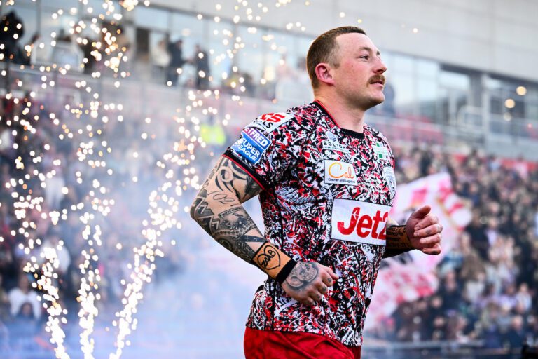 Leigh 30 Huddersfield 16: Charnley try brace in his 400th first class appearance