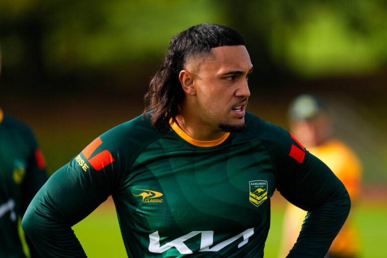Koloamatangi has a bad knee but not cold feet