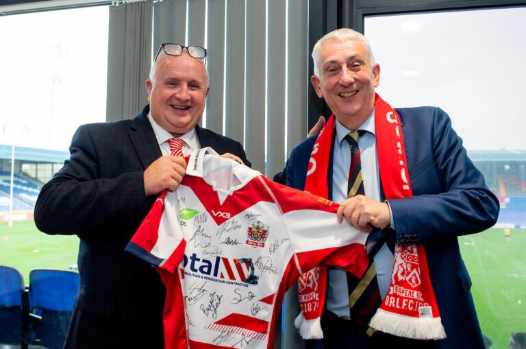 Oldham wages are paid