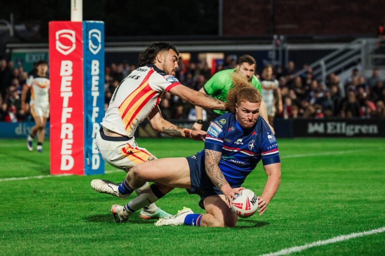 Wakefield 58 Catalans 10: Faatili posts hat-trick in big Trin win