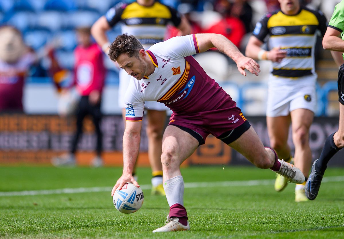 Adam Clune on the hunt for new club