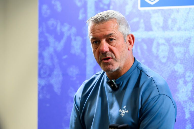 Powell punches back at St Helens