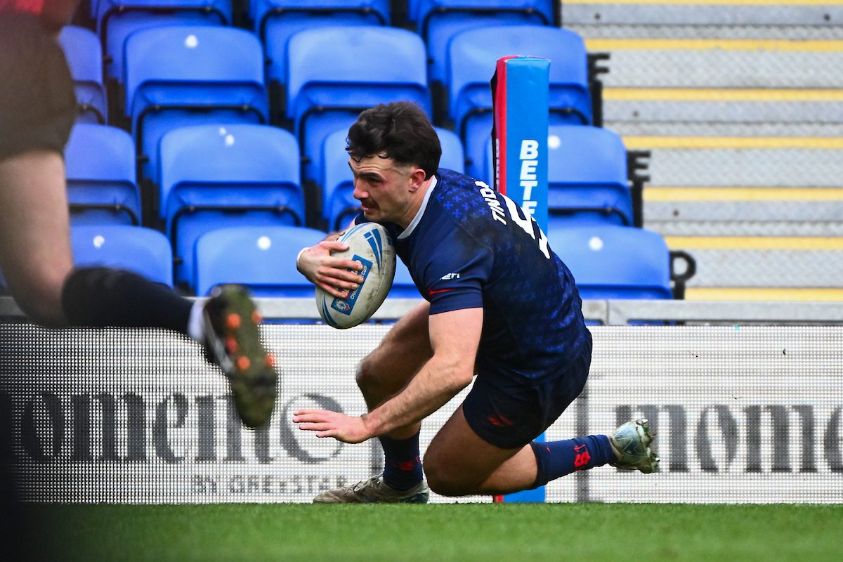 London 66 Swinton 18: Two sent off after final-minute brawl